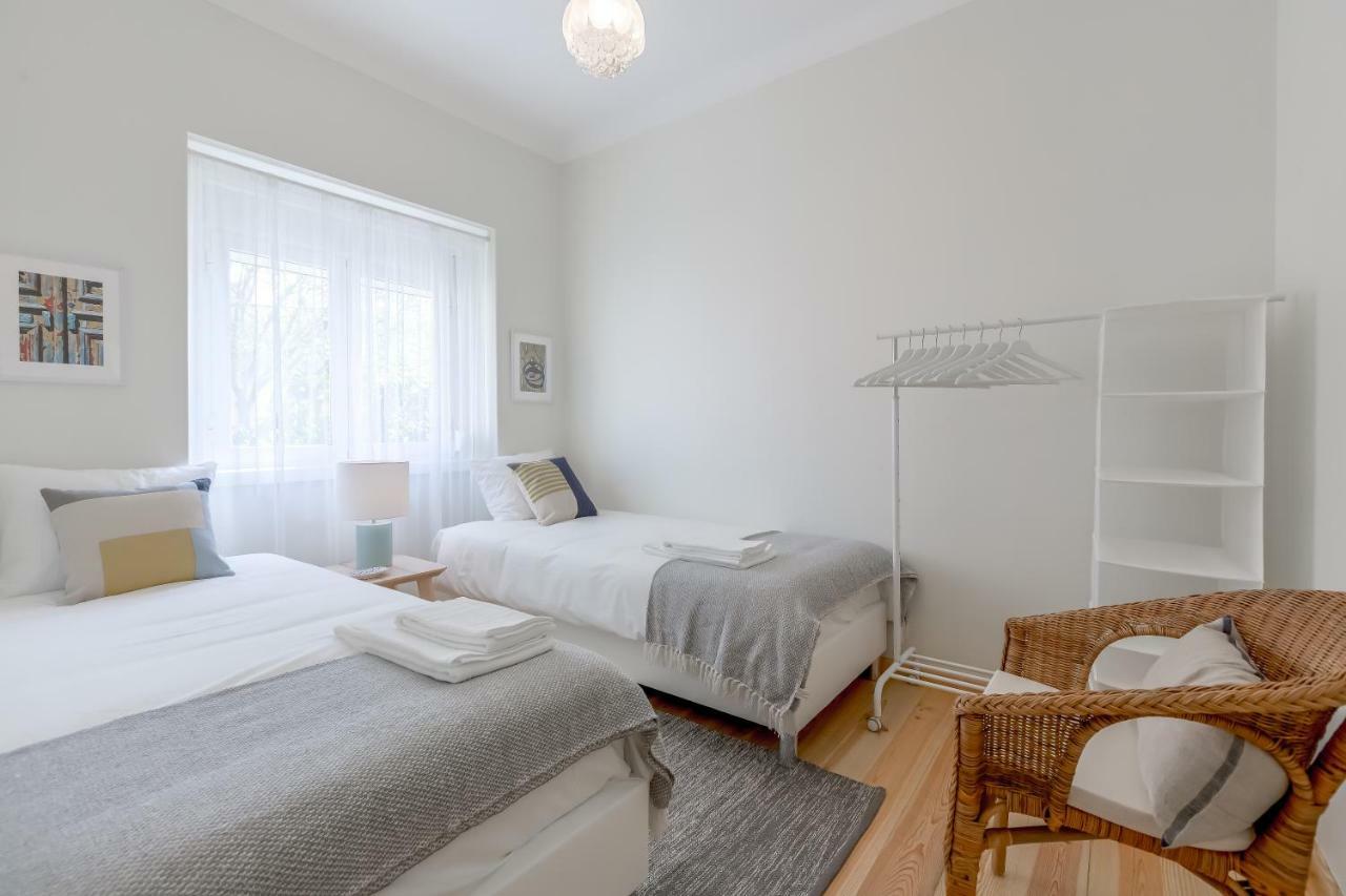 Sunny, Bright And Quiet Apartment, By Timecooler Lisabona Exterior foto