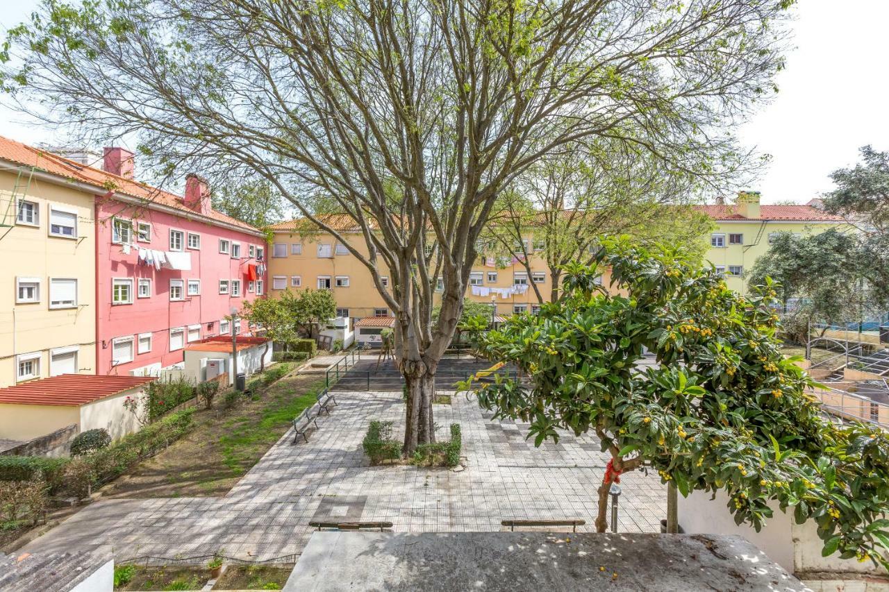 Sunny, Bright And Quiet Apartment, By Timecooler Lisabona Exterior foto
